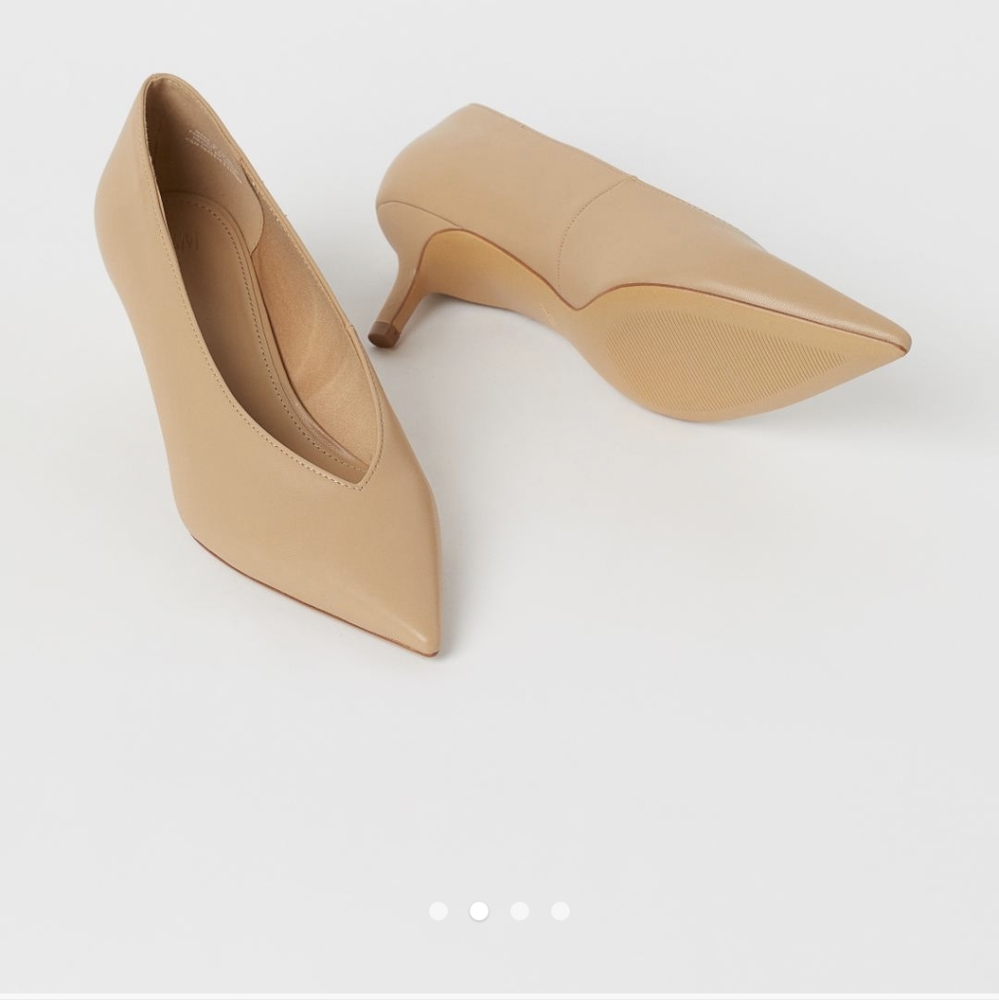 Shoes pointed pumps